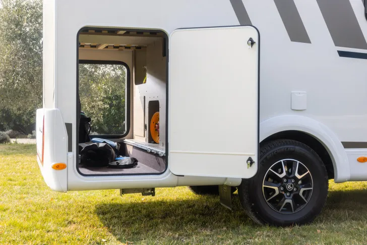 Fahrzeugbild Carado VAN V337 Pro #23