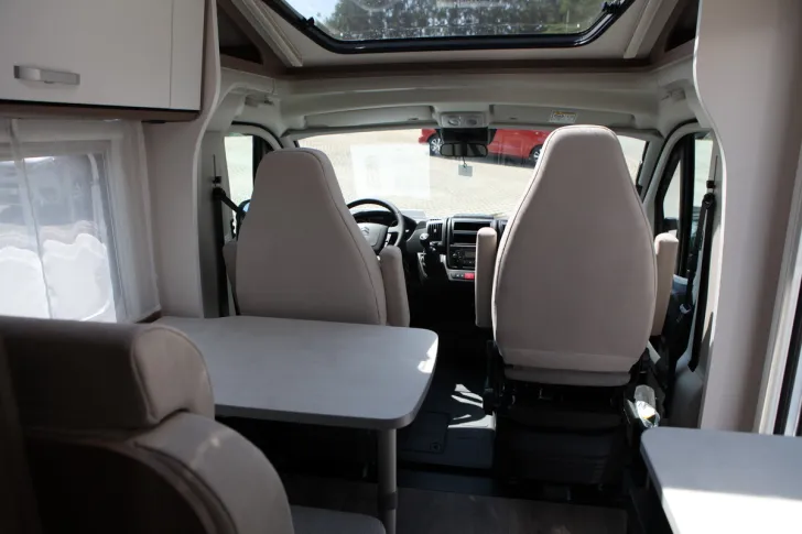Fahrzeugbild Carado VAN V337 Pro #5