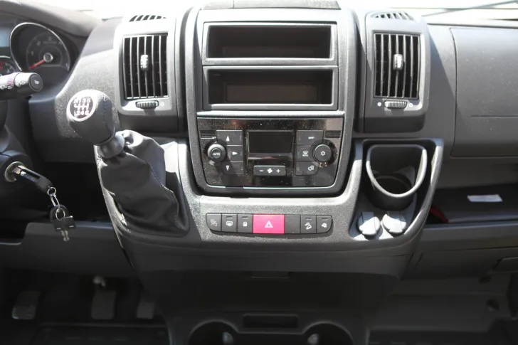 Fahrzeugbild Carado VAN V337 Pro #7