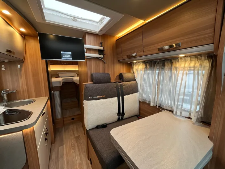 Fahrzeugbild Weinsberg CaraCompact EDITION PEPPER 600 MEG #18