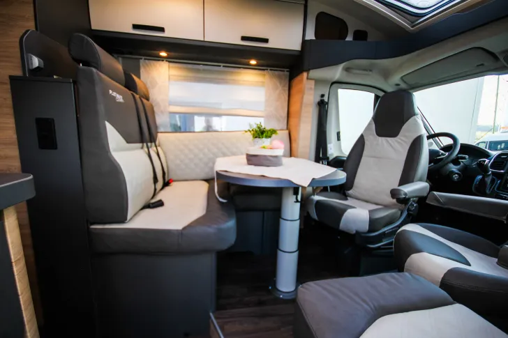 Fahrzeugbild Knaus L!VE TI 650 MEG Platinum Selection Automatik | Rahmenfenster #4