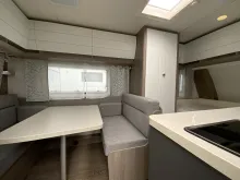 Fahrzeugbild Hobby OnTour 390 SF 1.500 kg, Ambientebeleuchtung #5