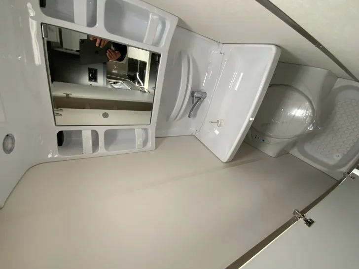 Fahrzeugbild Hobby OnTour 390 SF 1.500 kg, Ambientebeleuchtung #12