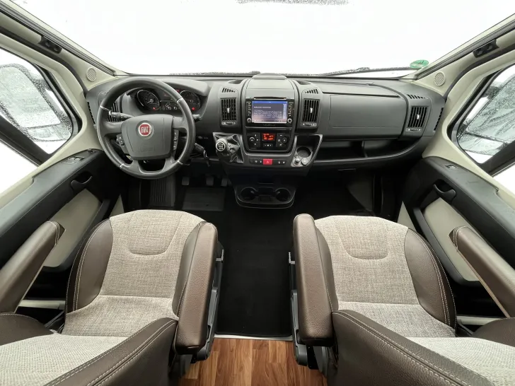 Fahrzeugbild VanTourer 600 Prime #9