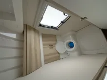 Fahrzeugbild Hobby De Luxe 560 KMFe 2.000 kg, Garage Kinderbett #12