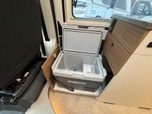 Fahrzeugbild Bürstner Papillon PC 6.0 Kühlbox|Plissee|Drehsitze|140 PS #12