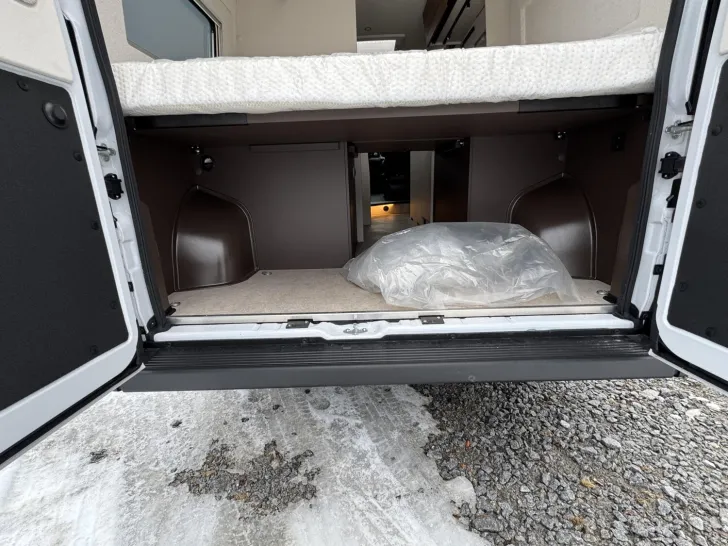 Fahrzeugbild Bürstner Papillon PC 6.0 Kühlbox|Plissee|Drehsitze|140 PS #18