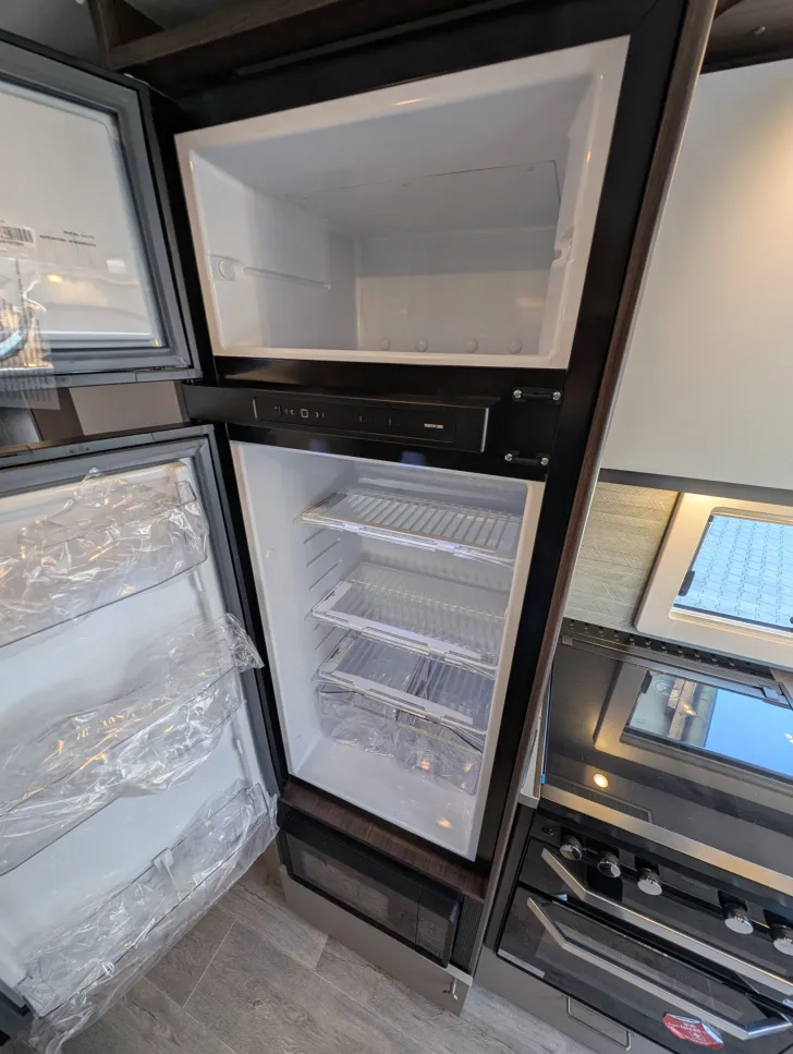 Fahrzeugbild Polar 730 BFDC BLUELINE*Jetzt oder nie* #22