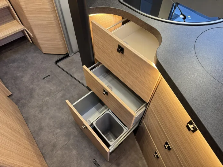 Fahrzeugbild Malibu I 450 RB LE comfort Mercedes #21