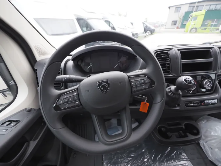 Fahrzeugbild Sunlight CLIFF 640, Wohnmobile-Erlangen Sondermodell #4