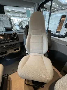Fahrzeugbild Hymer B-Klasse MC I 600 Dieselheizung, GFK, Router #16