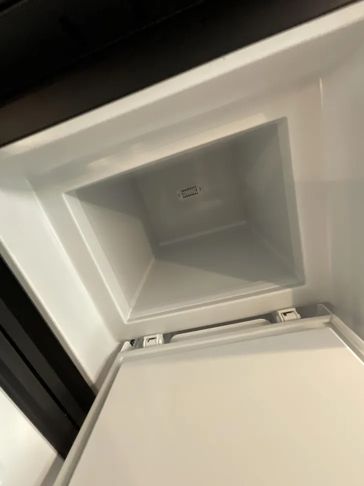 Fahrzeugbild Hymer B-Klasse MC I 600 Dieselheizung, GFK, Router #19
