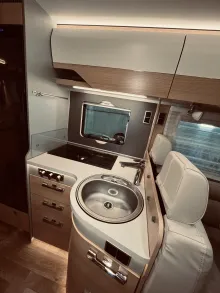 Fahrzeugbild Hymer B-Klasse MC I WhiteLine 550 Dachklima, Solar, TV #11