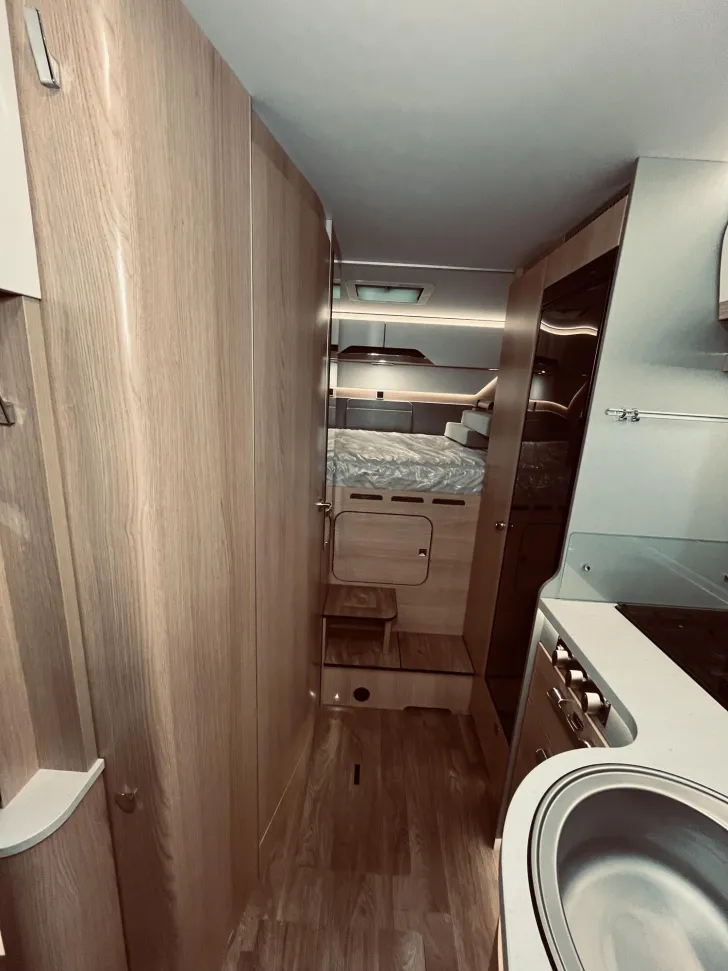 Fahrzeugbild Hymer B-Klasse MC I WhiteLine 550 Dachklima, Solar, TV #13