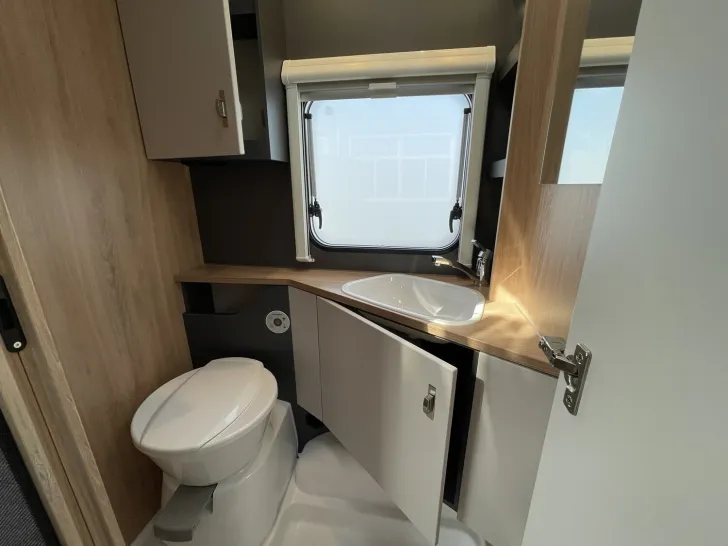 Fahrzeugbild Knaus SPORT 460 EU #28