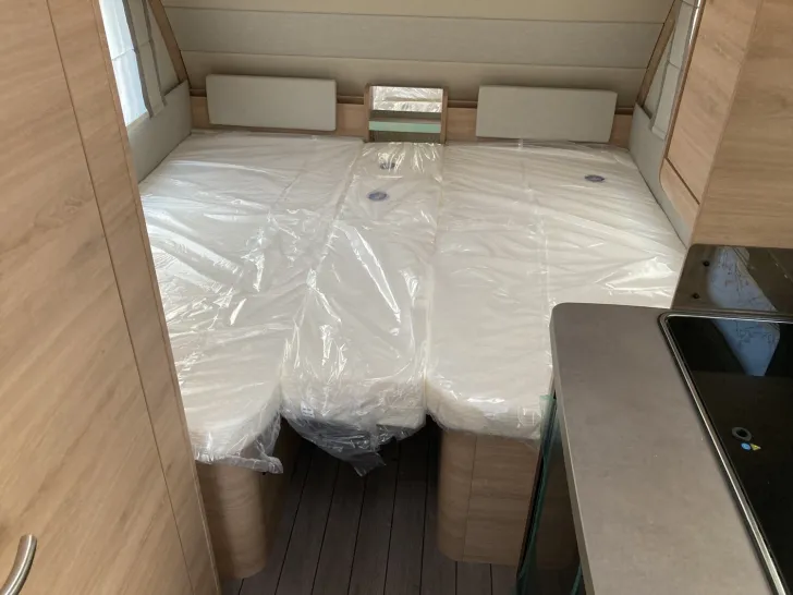 Fahrzeugbild Knaus SÜDWIND 460 EU 60 YEARS #5