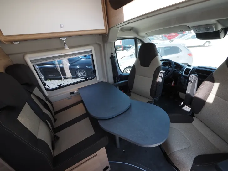 Fahrzeugbild Roadcar R 640, 2. Batterie, Abverkaufsaktion! Tageszul. #11