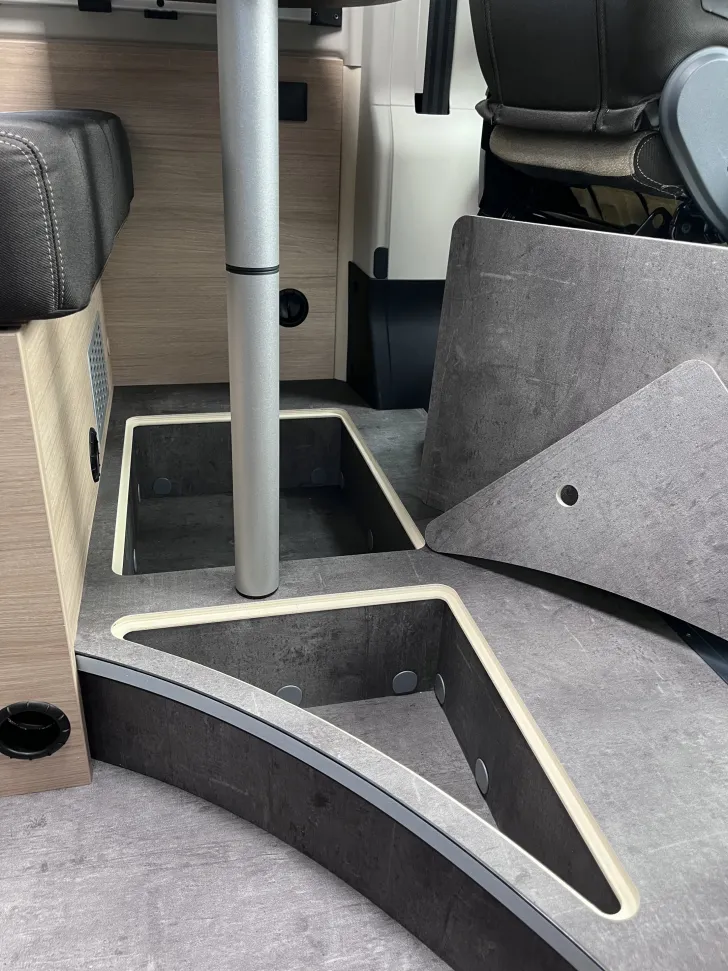 Fahrzeugbild Roadcar R 601, 4 Personen-Fahrzeug, Tageszul. ! #15