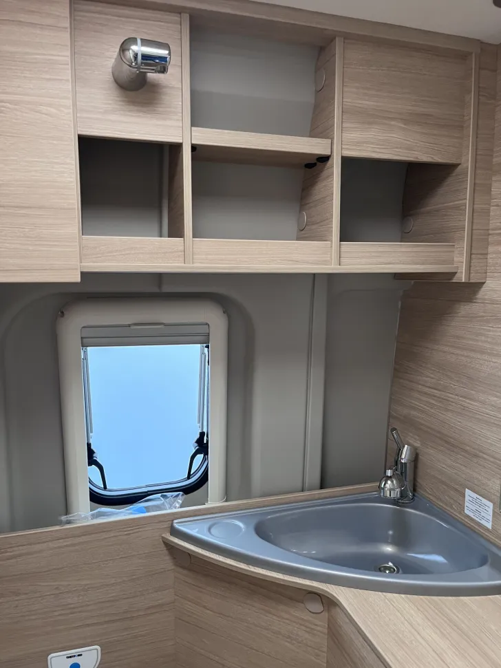 Fahrzeugbild Roadcar R 601, 4 Personen-Fahrzeug, Tageszul. ! #25