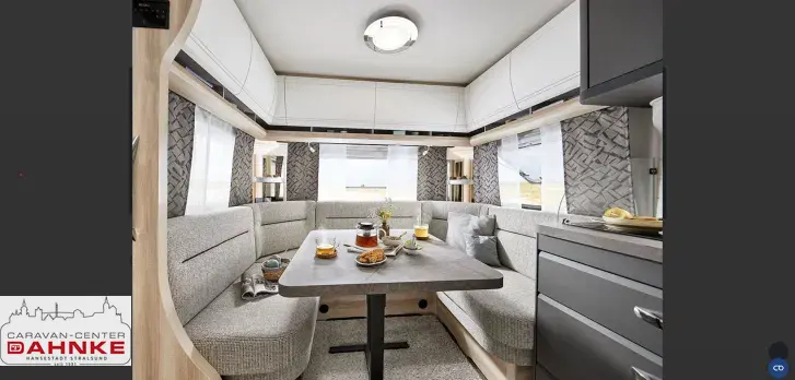 Grundriss Nacht Hobby De Luxe 460 UFe IC-Line Mover & KNOTT ETS Plus