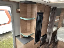 Sicht vorne-hinten Weinsberg CaraOne 550 UK *ETS*1.700kg*Ersparnis 7.627€