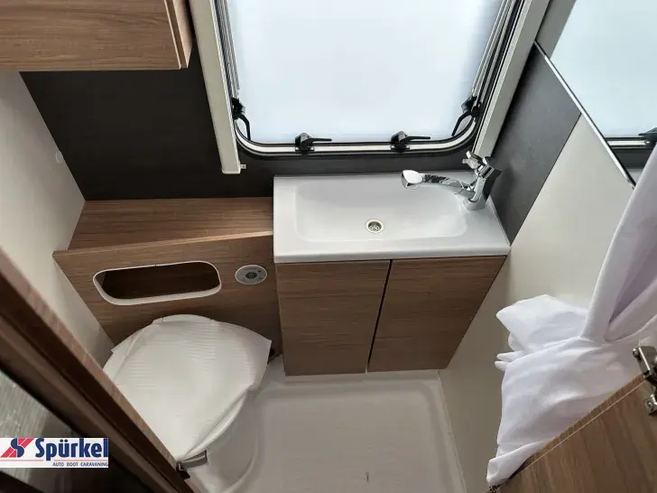 Toilette Weinsberg CaraOne 550 UK *ETS*1.700kg*Ersparnis 7.627€