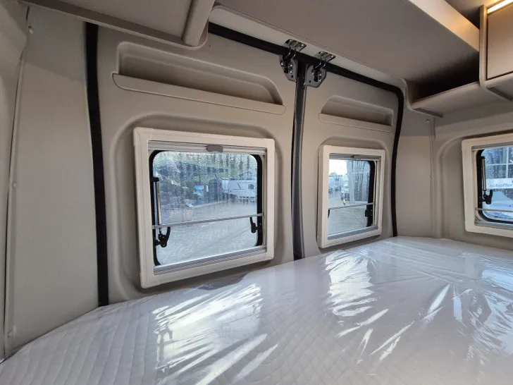 Fahrzeugbild Carado CV600 PRO+*Automatik*Schwenkbad* #26