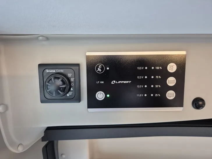 Fahrzeugbild Carado CV600 PRO+*Automatik*Schwenkbad* #29