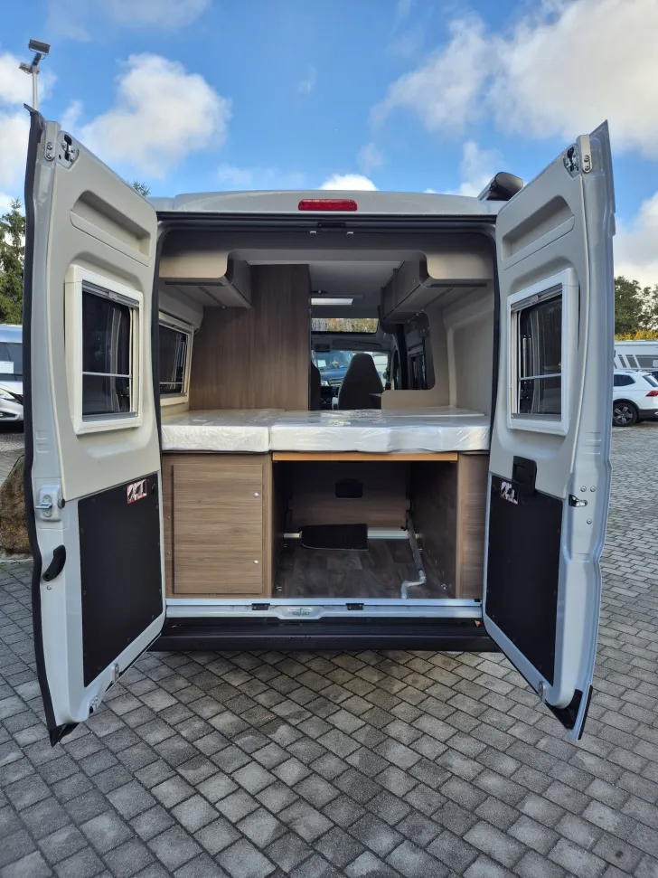 Fahrzeugbild Carado CV600 PRO+*Automatik*Schwenkbad* #34