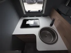 Bild 7 Dethleffs Just Camp T 7052 EB, El. Hubbett, Markise