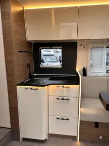 Fahrzeugbild Corigon T Advanced T 750LS #8
