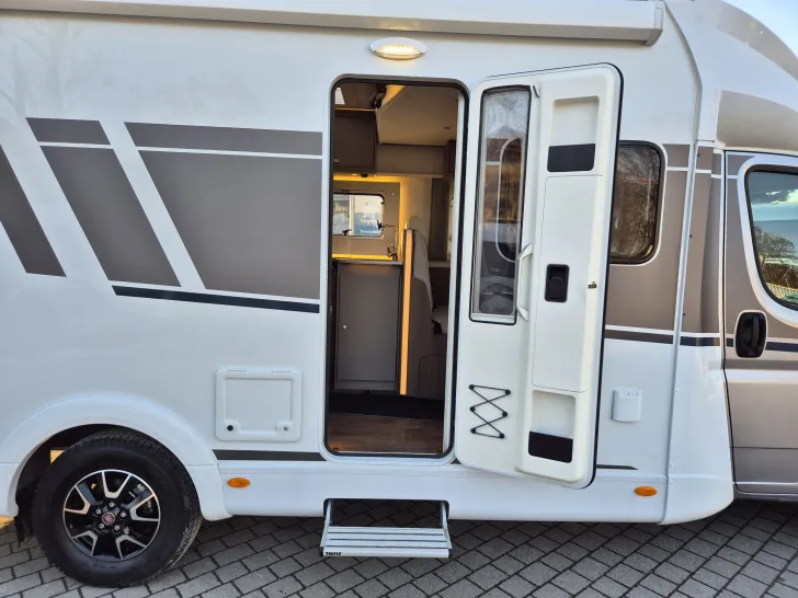 Fahrzeugbild Carado T448 pro+*Navi*Klima* #8