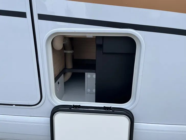 Fahrzeugbild Malibu I 450 RB-LE lightweight 3.5t #5