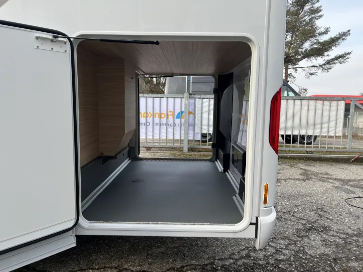 Fahrzeugbild Malibu I 450 RB-LE lightweight 3.5t #7