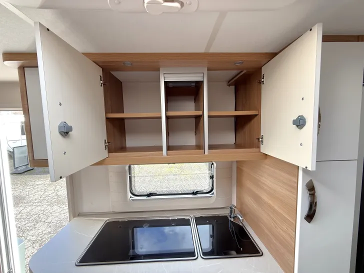 Fahrzeugbild Hobby De Luxe 545 KMF Auflastung 2.000 kg Alufelgen #19