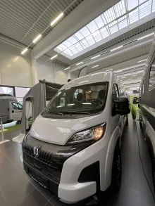 Fahrzeugbild Crosscamp ADVTR 6.0 DF Peugeot Schnäppchen sofort #3