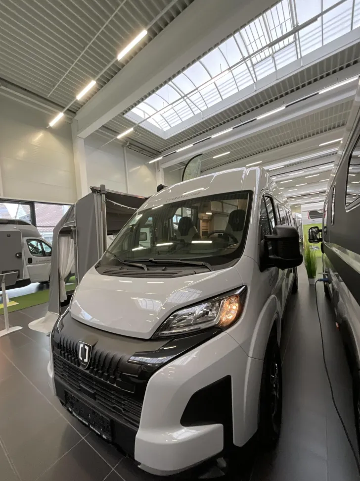 Fahrzeugbild Crosscamp ADVTR 6.0 DF Peugeot Schnäppchen sofort #3