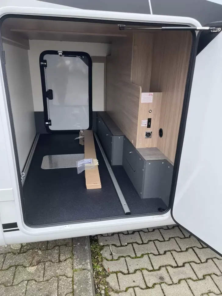 Fahrzeugbild Laika Ecovip L 2009 #9