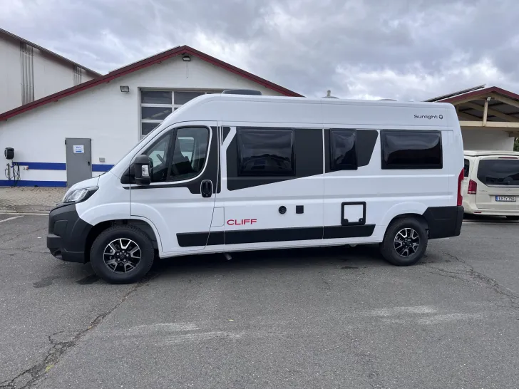 Fahrzeugbild Sunlight CLIFF 600, Markise, Multimedia/Kamera, uvm! #4
