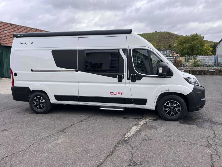 Fahrzeugbild Sunlight CLIFF 600, Markise, Multimedia/Kamera, uvm! #5