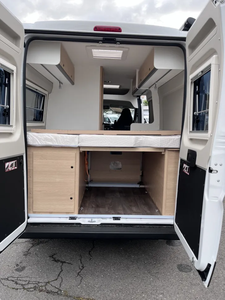 Fahrzeugbild Sunlight CLIFF 600, Markise, Multimedia/Kamera, uvm! #30