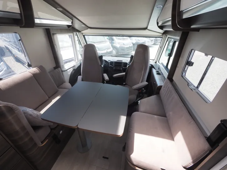 Fahrzeugbild Laika ECOVIP H4109DS, 180 PS Automatik ! #5