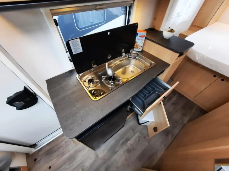 Fahrzeugbild Sunlight V 69 Verfüg./Sparen Sie 8.777,- € #12