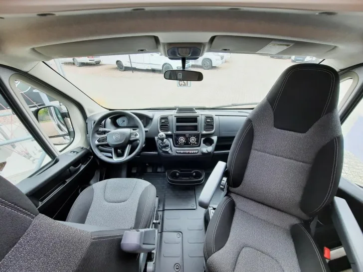 Fahrzeugbild Sunlight V 69 Verfüg./Sparen Sie 8.777,- € #19