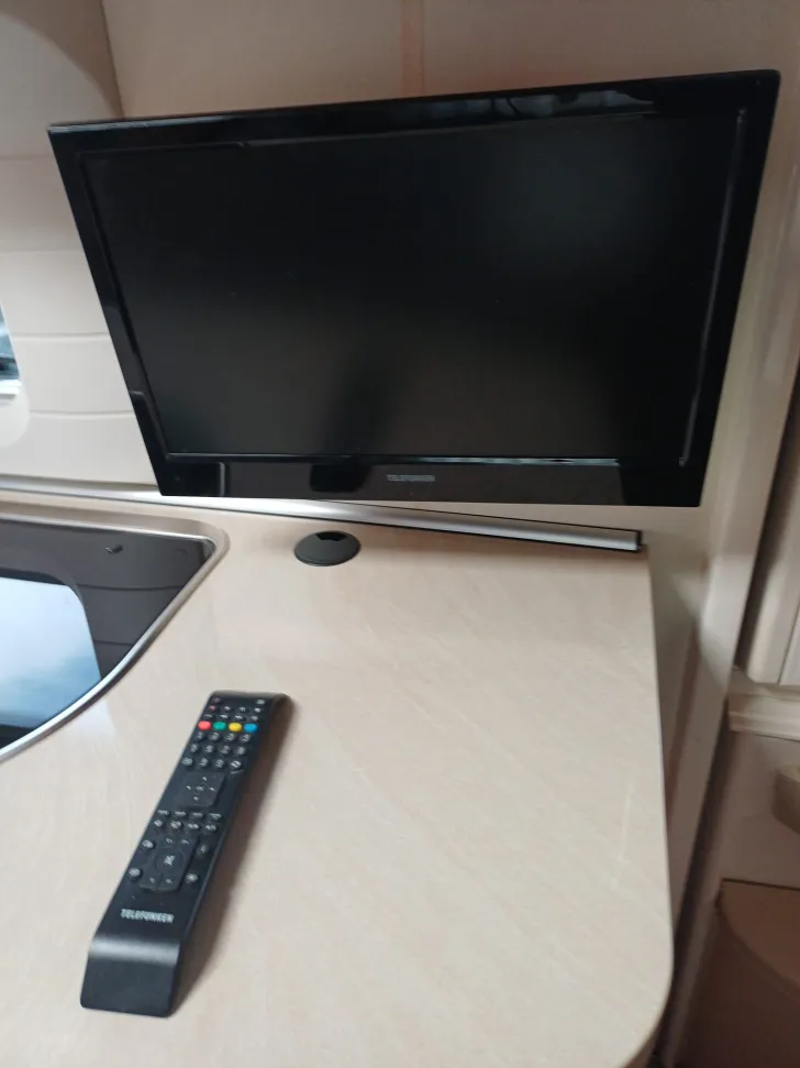 Fahrzeugbild Hobby De Luxe 440 SF #19