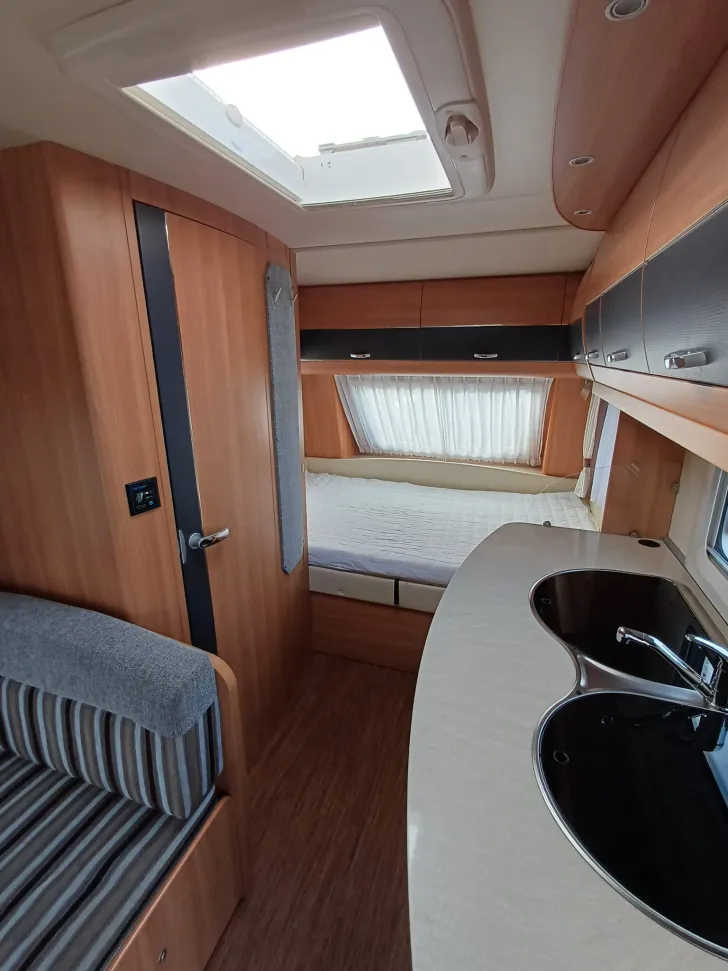 Fahrzeugbild Hobby De Luxe 440 SF #22