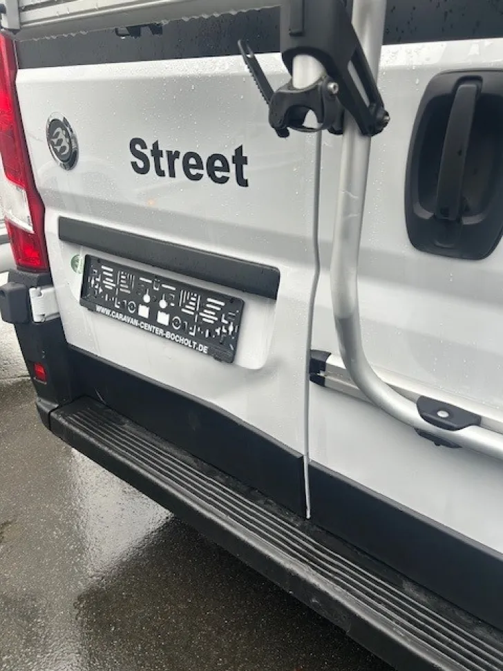 Fahrzeugbild Knaus BoxLife Pro 600 Street Peugeot - 60 YEARS Ehemaliger Mietwagen #4