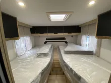 Fahrzeugbild Chausson Teilintegrierte 797 Titanium Line OHNE Hubbett #10