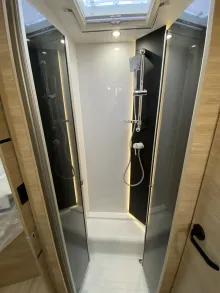 Fahrzeugbild Chausson Teilintegrierte 797 Titanium Line OHNE Hubbett #14