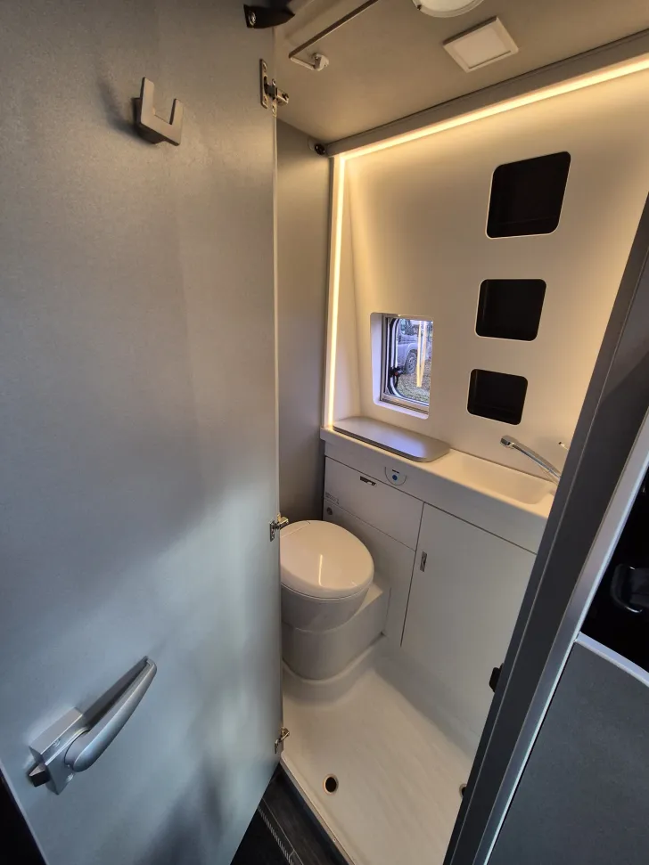 Fahrzeugbild Weinsberg CaraTour 600 MQ *Smart-Paket*Media-Paket* #22